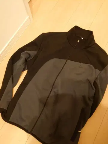 새상품급 가마가츠 자켓 낚시 웨어 블랙 x 그레이 L