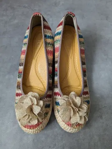 [ tehen ] 컬러풀 펌프스