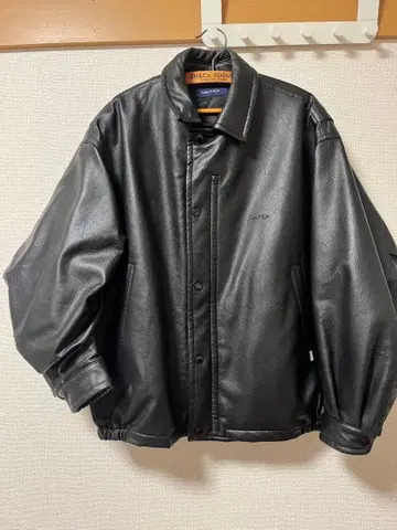 NAUTICA 블랙 가죽 아우터