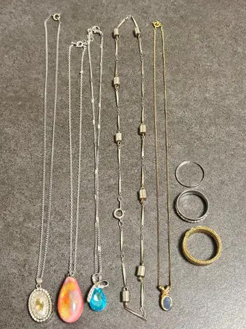 유품 정리 목걸이 반지 액세서리 묶음 판매