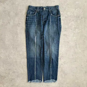 세일 중 [ Moname ] 빈티지풍 프린지 스트레이트 데님 청바지