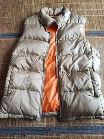 페어리 파우더 다운 베스트 XL 골드