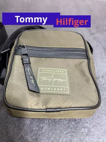 타미힐피거 숄더백 올리브 그린