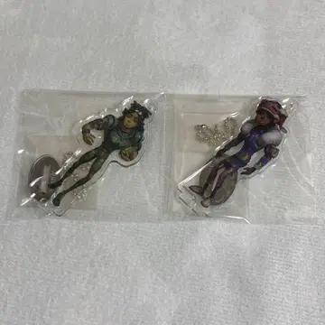 제5인격 오펜스 설정화 아크릴 스탠드 2개 세트