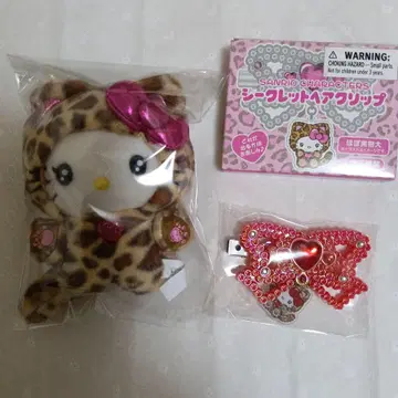 헬로키티 산리오 갸루 고양이 페이스 모양 파우치 x 헤어 클립 2개 세트