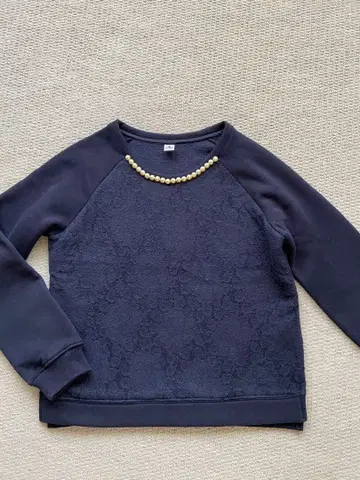 새상품급 BOOGIEWOOGIE 부기우기 펄 장식 티셔츠