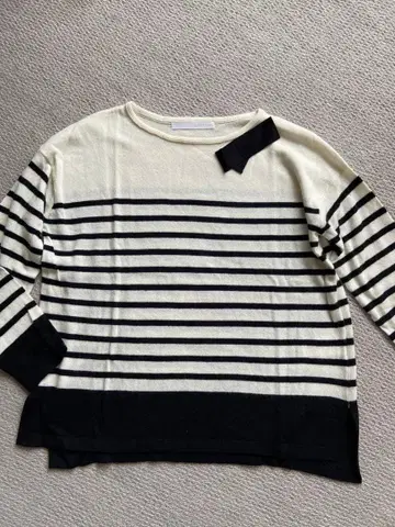 새상품급 Spick&Span 스픽 앤 스팬 리본 포함 보더 니트