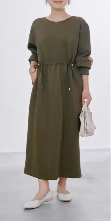 cohina 드로스트 디자인 종이상자 원피스