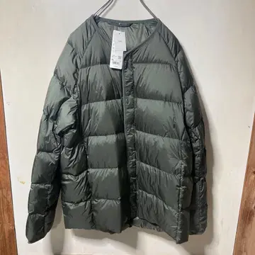 미사용 새상품 유니클로 다운 자켓 심플 원톤