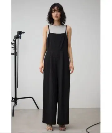 AZUL 백 오픈 살로펫