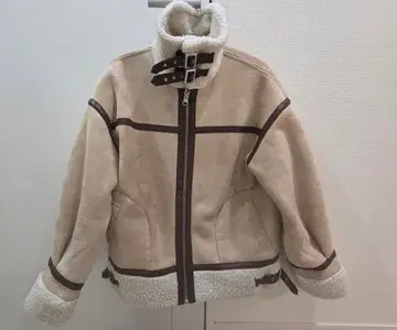 INGNI 보아 무스탕 리버서블 플라이트 빅 봄버 자켓