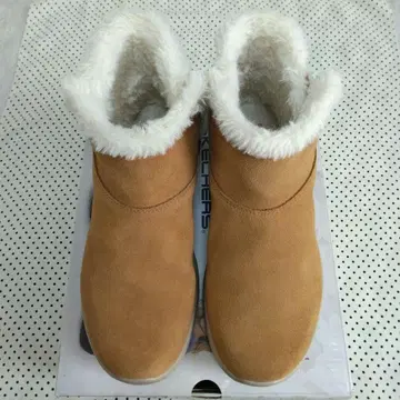 SKECHERS 스케쳐스 무스탕 부츠