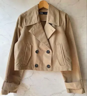 [ 미착용 새상품 ] ZARA 더블 브레스트 트렌치코트 XS
