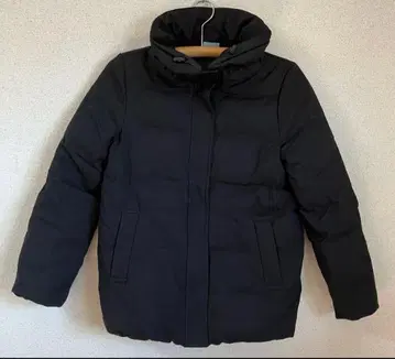 다운 자켓 M 사이즈 블랙 두꺼운 원단 제비오