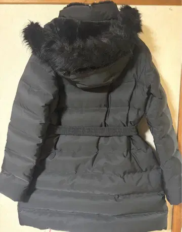 블랙 다운 자켓 퍼 포함
