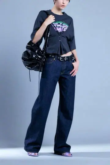 [택 포함 새상품] 마우지 배기 데님 와이드 풀렝스 25 스트레이트