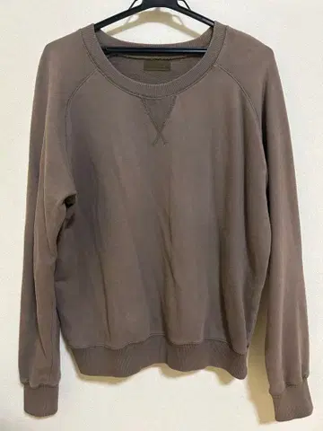 goa 브라운 크루넥 맨투맨