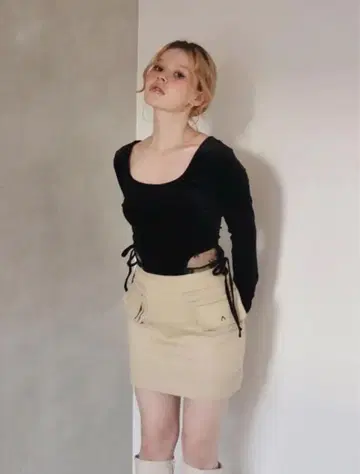 ANDMARY 제마리본 상의