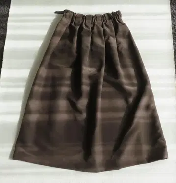 미사용 턱 스커트 그로그랭 다크 브라운 핸드메이드
