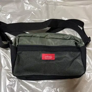 맨해튼 포티지 올리브 그린 숄더백