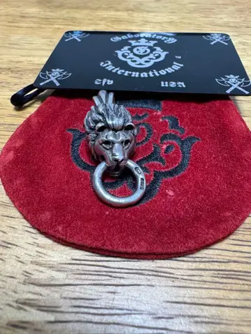 Gaboratory 가보르 기우사 라이온 헤드 목걸이