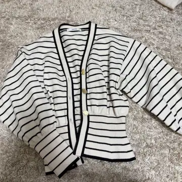 SNIDEL 보더 긴팔 가디건