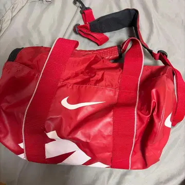 Nike 보스턴 백 레드