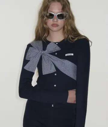 [ 최종 가격 인하 ] crank 가디건 크랭크 리본 니트 한국 미나