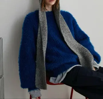 Auntie Rosa Holiday 라메 페더 얀 풀오버