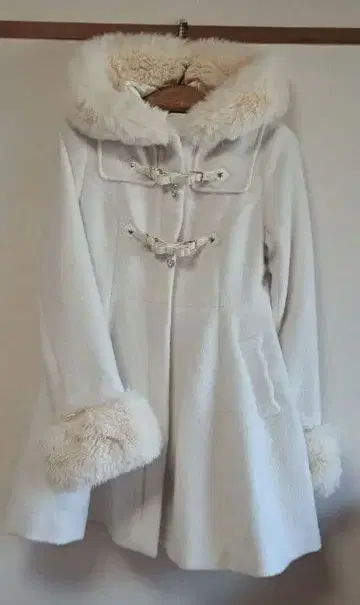 클리닝 완료 LIZ LISA 리본 벨트 후드 코트 화이트