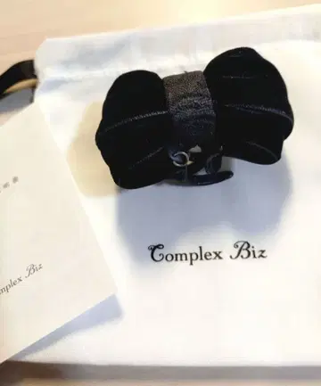 컴플렉스 비즈 중간 클립 블랙 벨벳 리본형