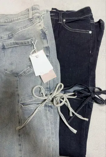 RESEXXY 컷 아웃 리본 데님 팬츠 세트