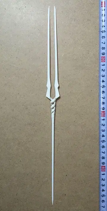 롱기누스의 창 (복사) 프라모델