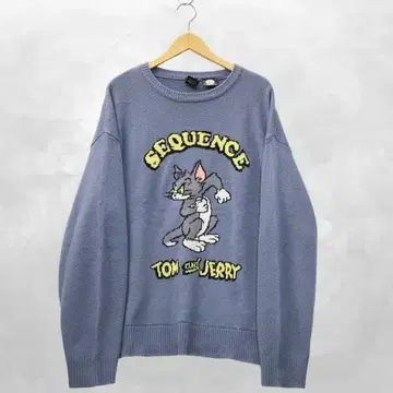 비원서울 x 톰과 제리 크루넥 긴팔 하이 게이지 니트 스웨터