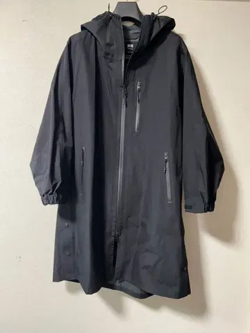 유니클로 x Theory 블록 테크 코트 L 블랙 띠어리 uniqlo