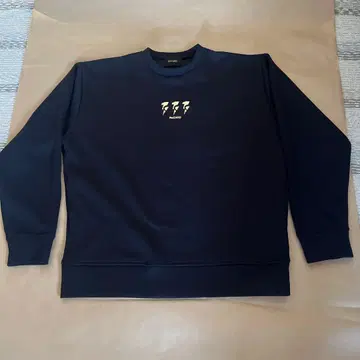 ReZARD 블랙 트레이닝복