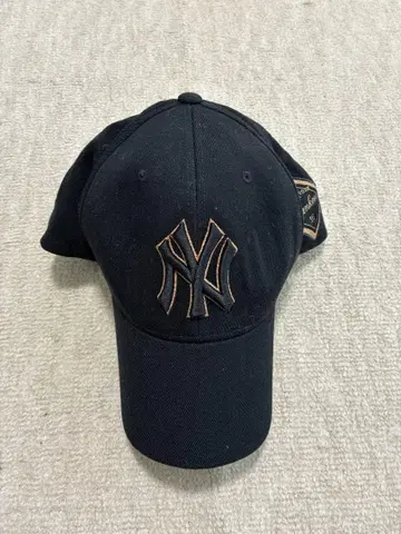 MLB 코리아 다이아몬드 자수 로고 캡 메이저리그 골드