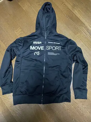 MOVE SPORT 블랙 후드티 O 사이즈 미사용에 가까운 새상품급