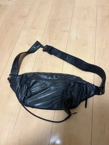 Roen 숄더백 바디백