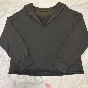 팔라스 팰리스 쭈리 풀오버