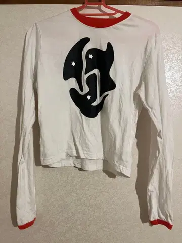 PAMEO POSE 로고 프린트 긴팔 티셔츠