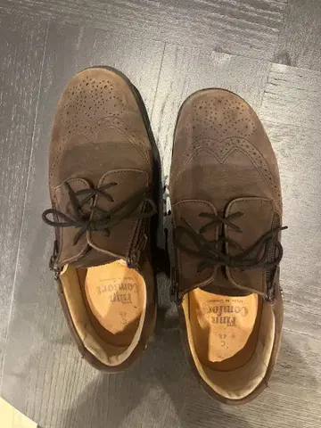 컴포트 브라운 스웨이드 로퍼 지퍼 포함