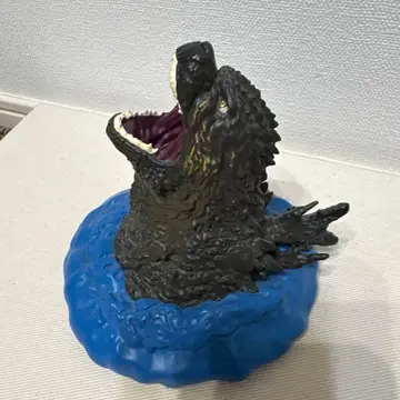 고질라 피규어