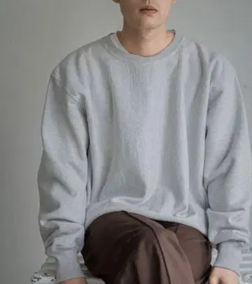 AURALEE 레샵 별주 맨투맨 4