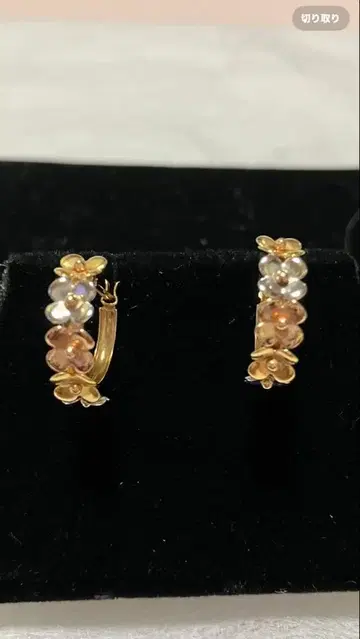 PT 트리컬러 플라워 후프 귀걸이