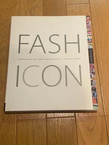 FASH ICON: FASHION AND GRAPHIC DESIGN