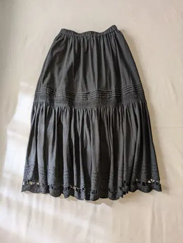 어반 리서치 도어스 스캘럽 캉캉 스커트