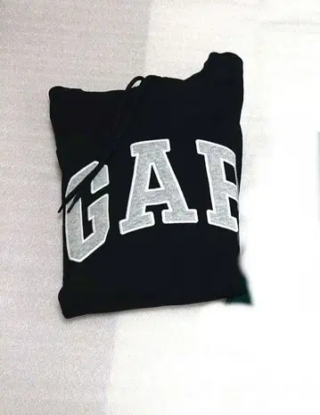 GAP 후드 부착 후드티