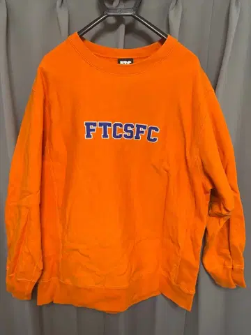 FTC 오렌지 크루넥 맨투맨