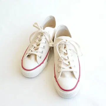 내추럴 컬러 캔버스 로우컷 스니커즈 converse